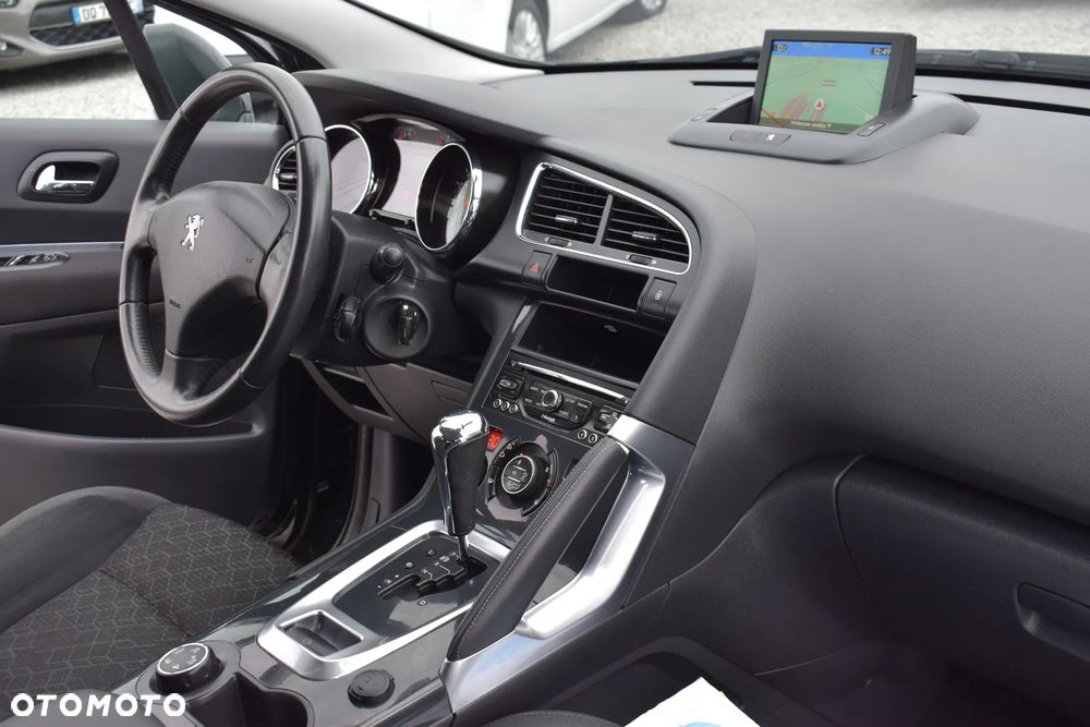 Peugeot 3008 BlueHDi 120 EAT6 Stop & Start Active - 12