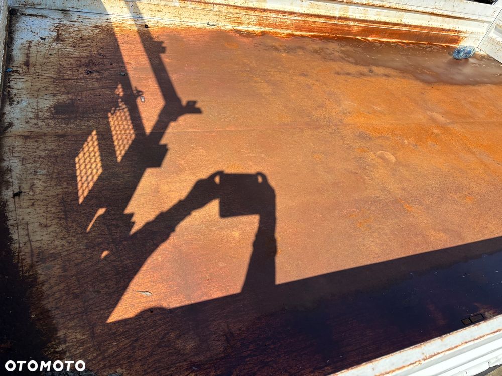 Iveco Daily 70C18 - 11