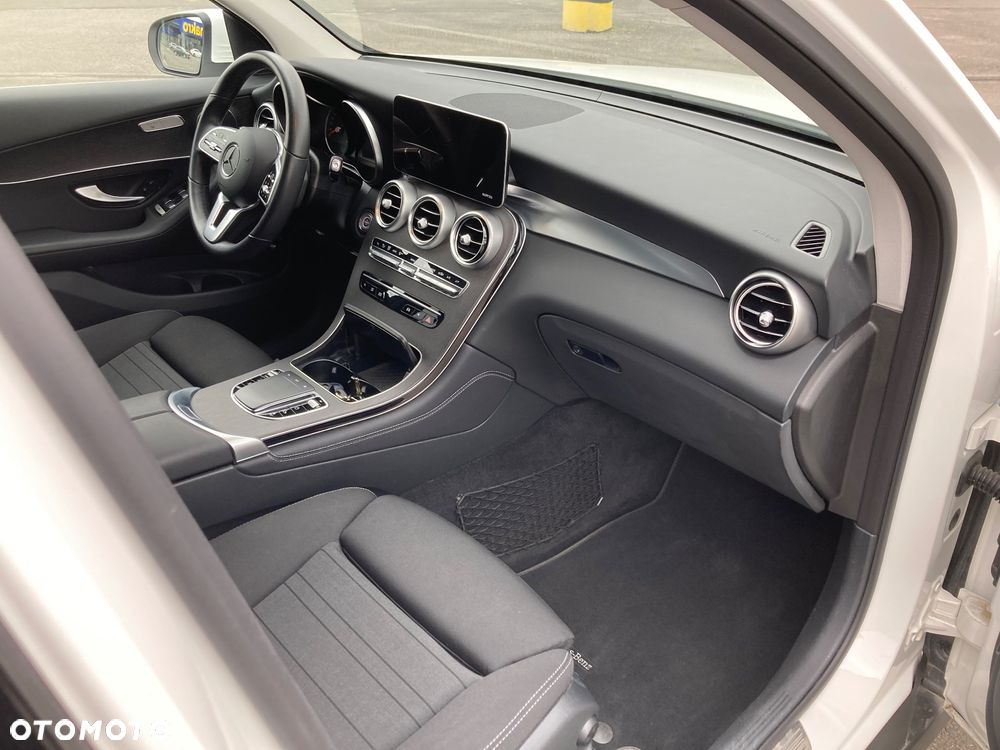 Mercedes-Benz GLC 200 d 4-Matic Business Edition - 5