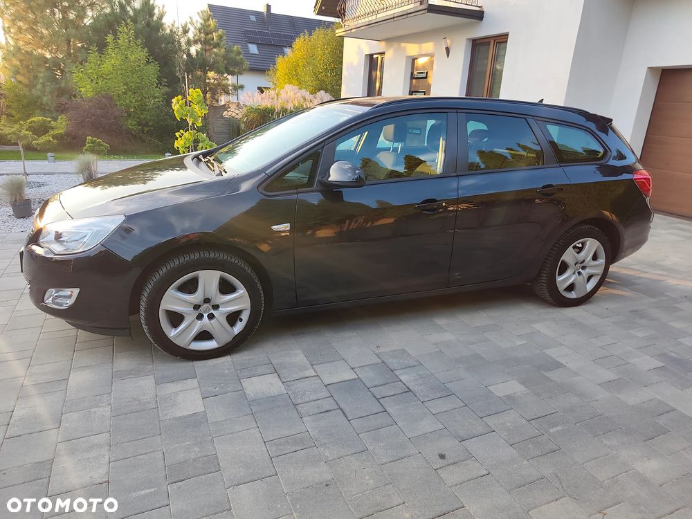 Opel Astra - 26