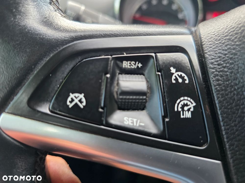 Opel Zafira - 21