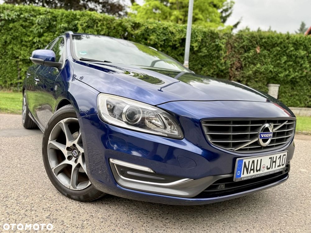 Volvo V60 D4 Ocean Race - 1