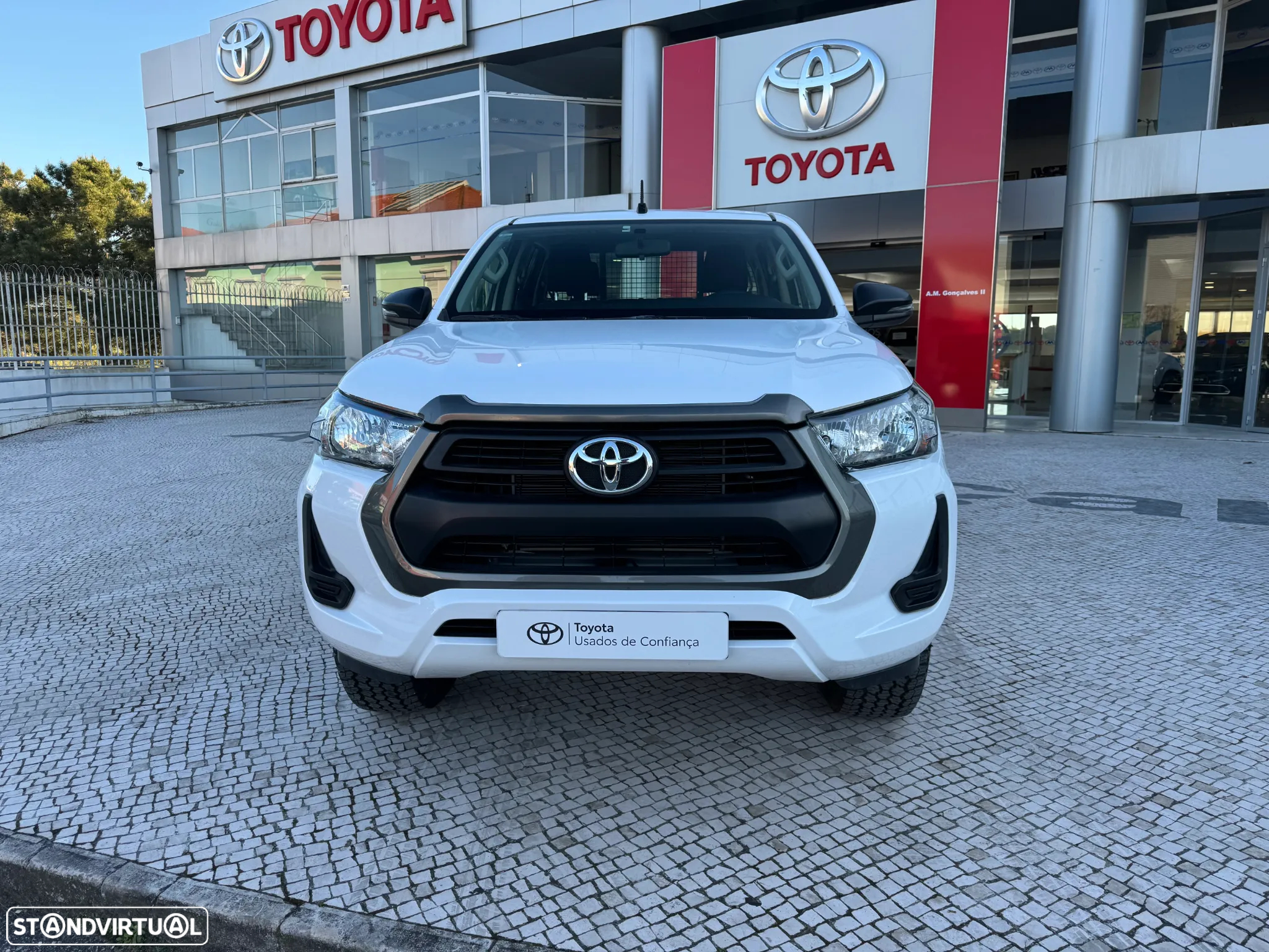 Toyota Hilux 2.4 D-4D 4WD CD CH - 2