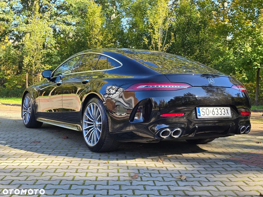 Mercedes-Benz AMG GT - 7