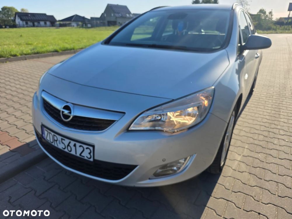 Opel Astra 1.4 Enjoy - 2