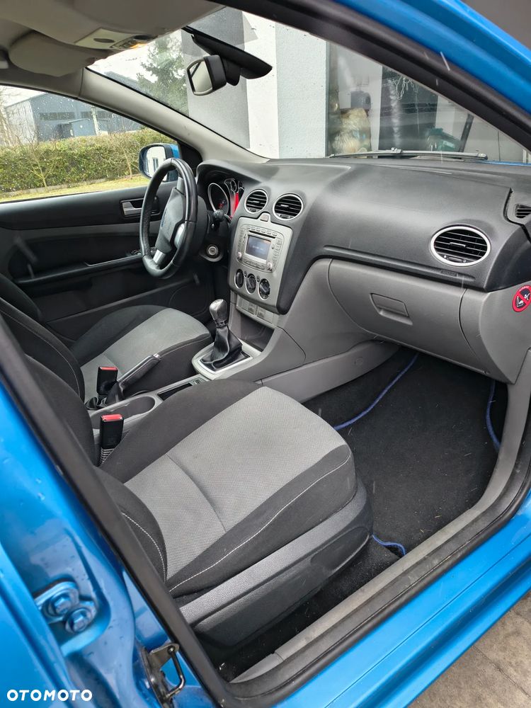Ford Focus - 11