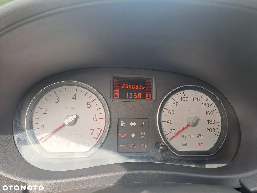 Dacia Logan 1.5 dCi Laureate - 6