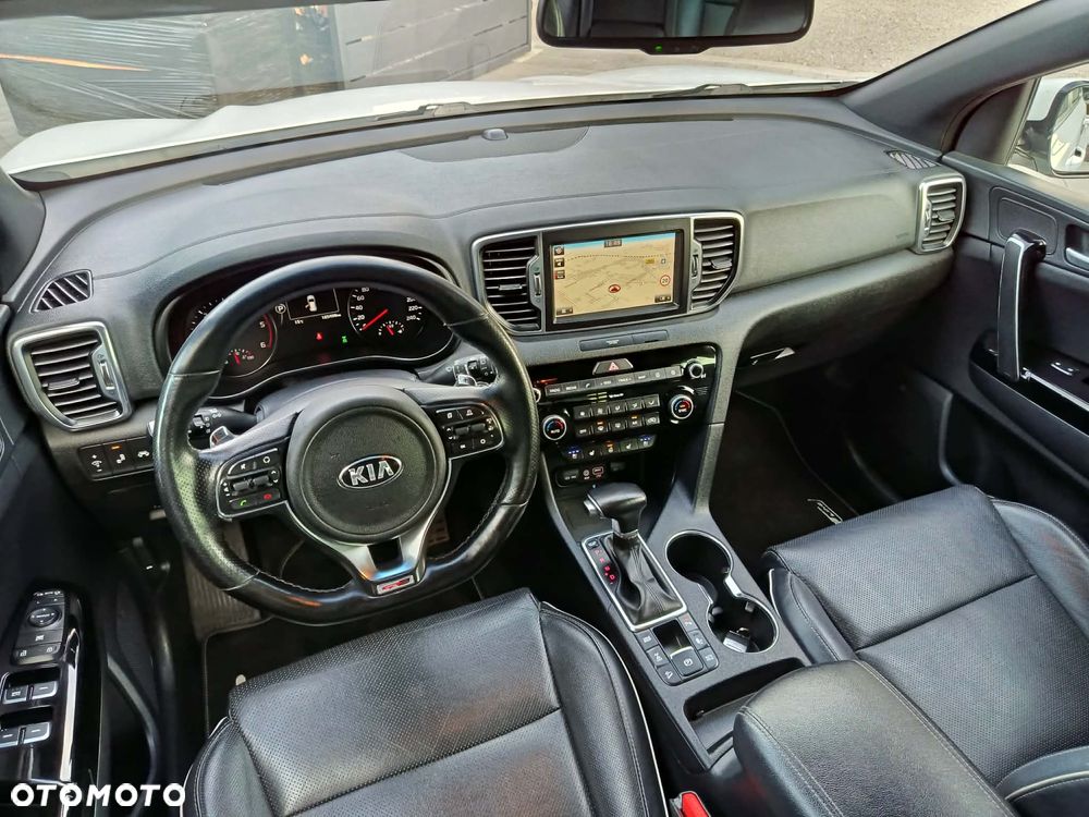 Kia Sportage 2,0 CRDI AWD GT Line - 29