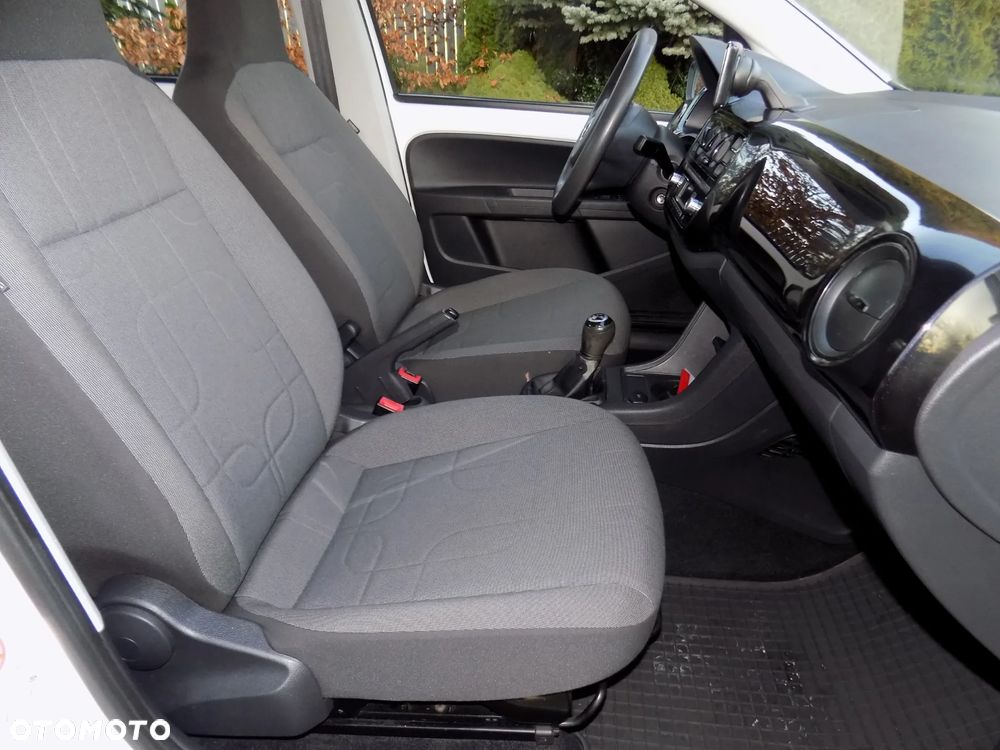 Volkswagen up! - 18
