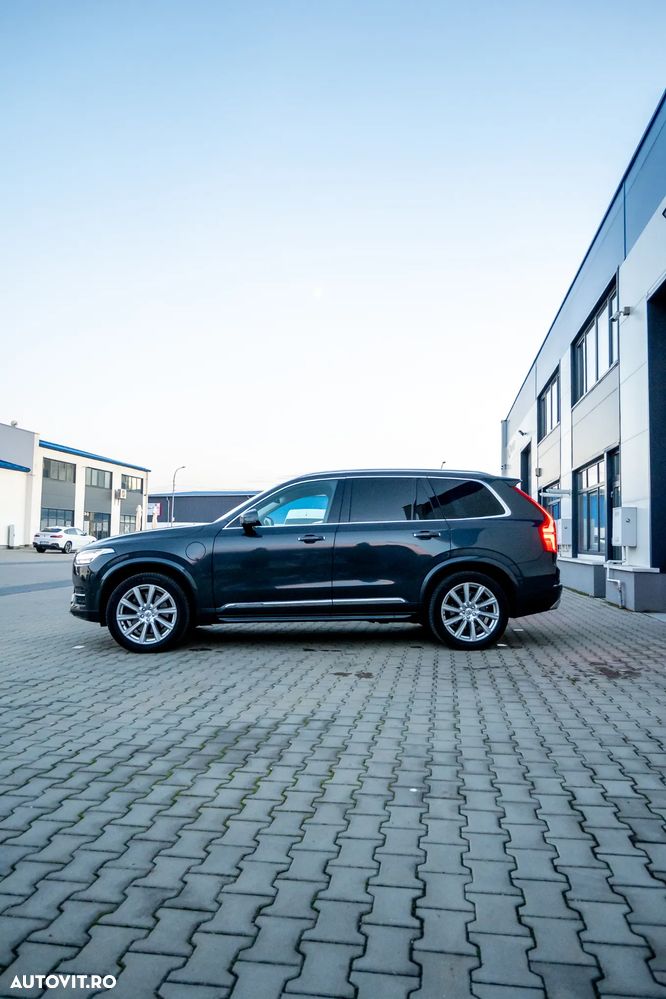 Volvo XC 90 T8 AWD Twin Engine Geartronic Inscription - 9