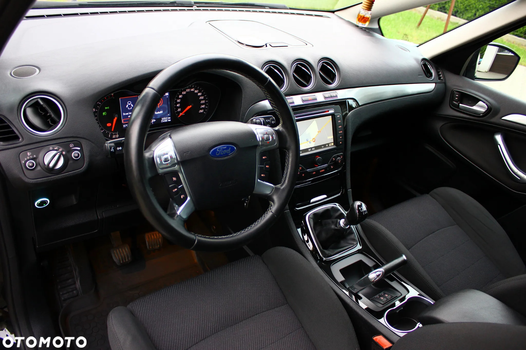 Ford S-Max 1.6 EcoBoost Titanium - 30