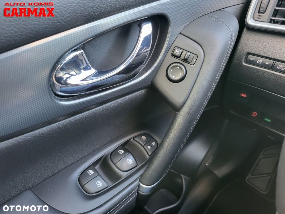 Nissan Qashqai 1.2 DIG-T Xtronic TEKNA+ - 22