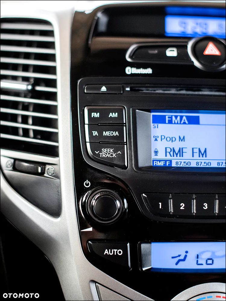 Hyundai ix20 - 22