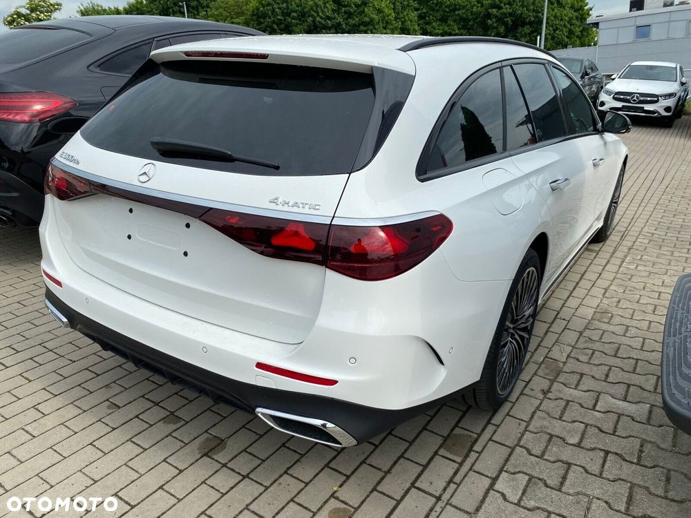 Mercedes-Benz Klasa E - 4