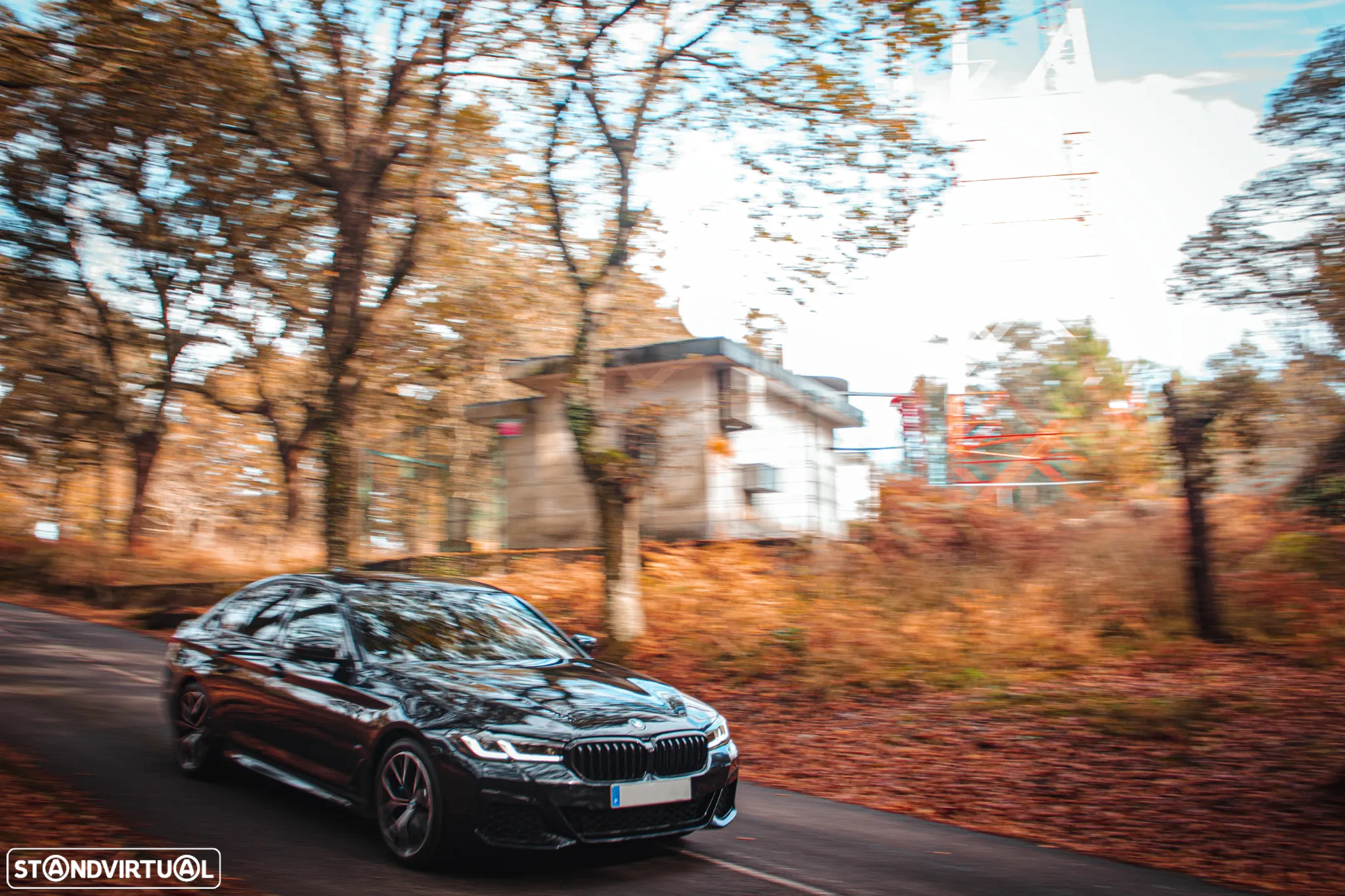 BMW 530 e Pack Desportivo M - 3
