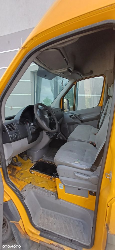 Volkswagen CRAFTER - 6