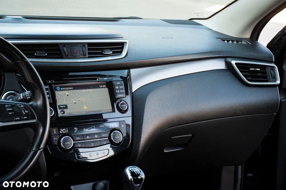 Nissan Qashqai 1.2 DIG-T 360 - 29