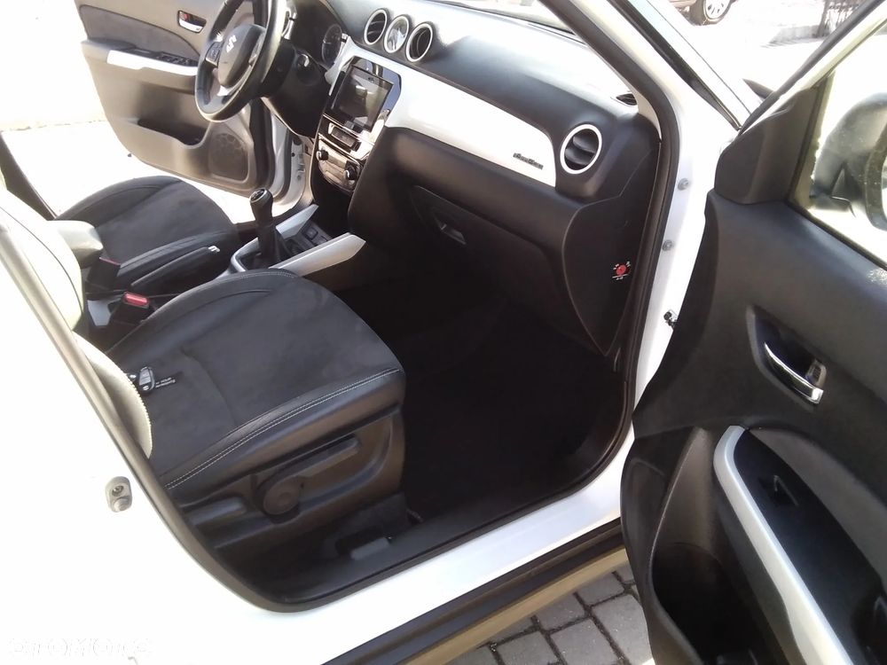 Suzuki Vitara 1.6 Comfort 4WD - 8