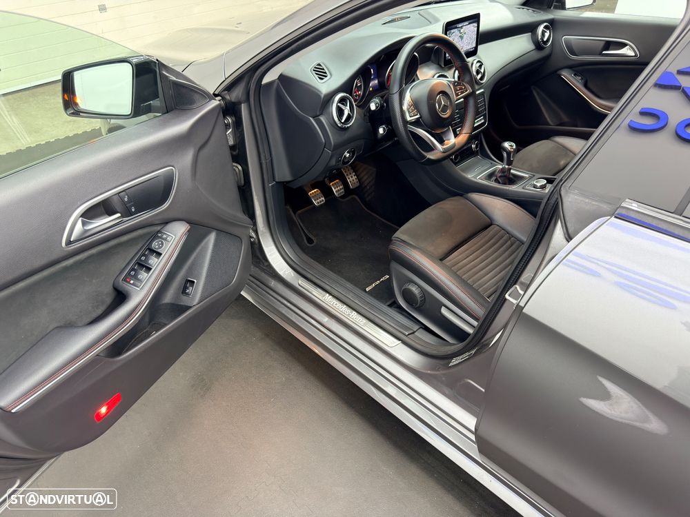 Mercedes-Benz CLA 180 d AMG Line - 11