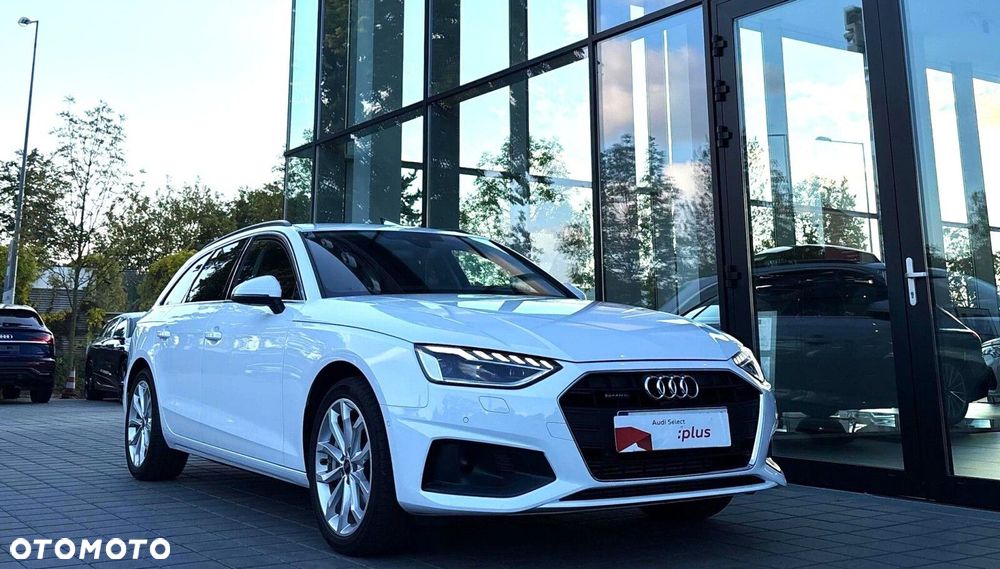 Audi A4 Avant - 33