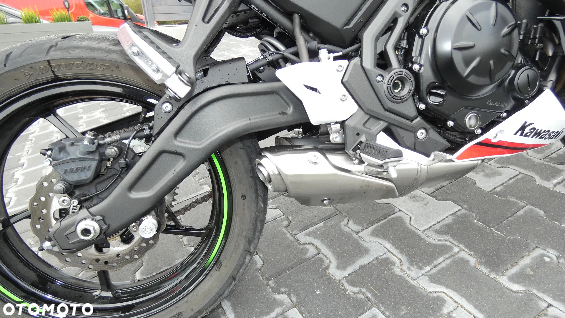 Kawasaki Ninja - 17