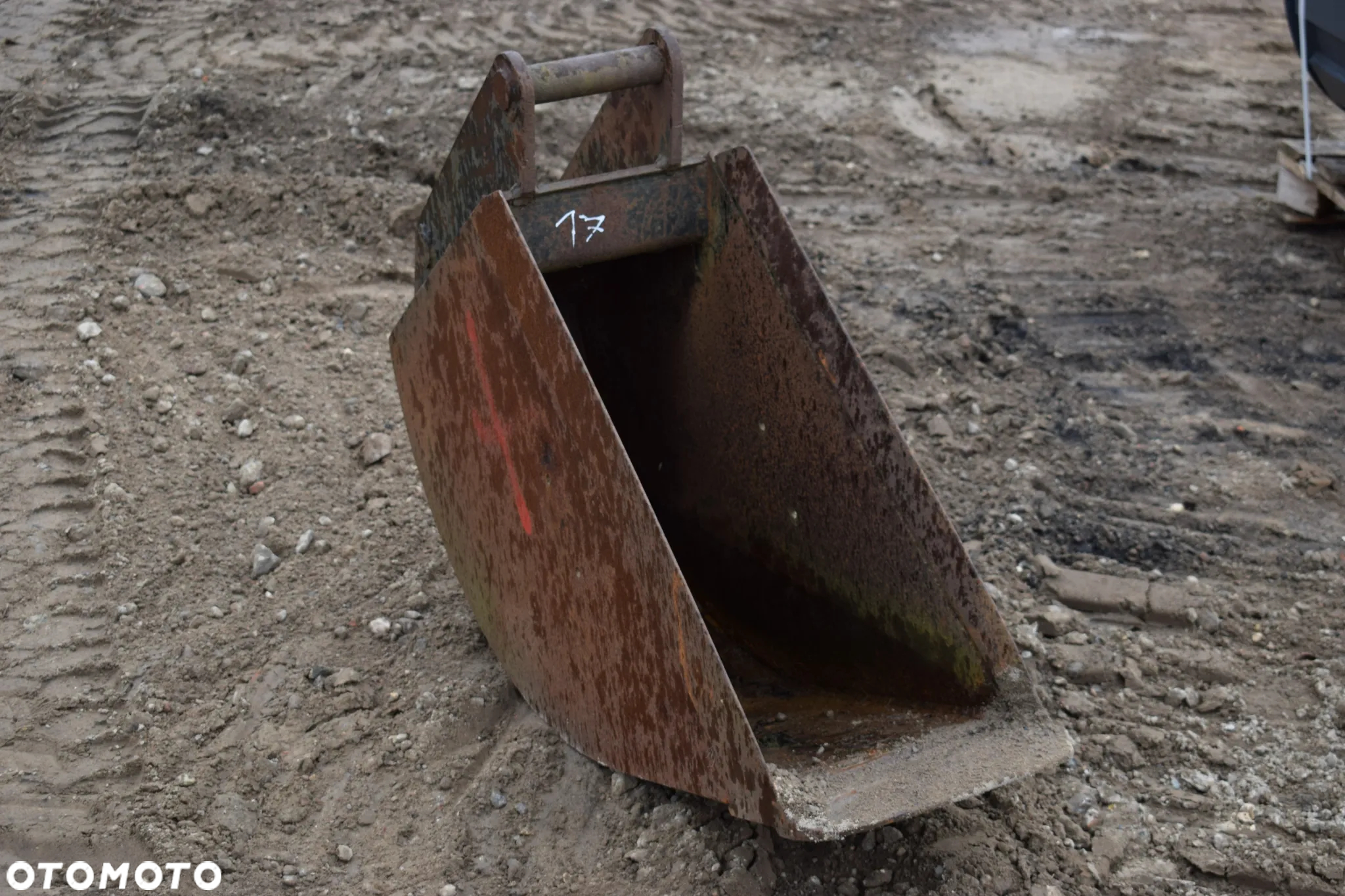 Wąska łyżka kopiąca BECO TYPE 30 HYDREMA nr 17 * 33 CM * fi 45 * - 2