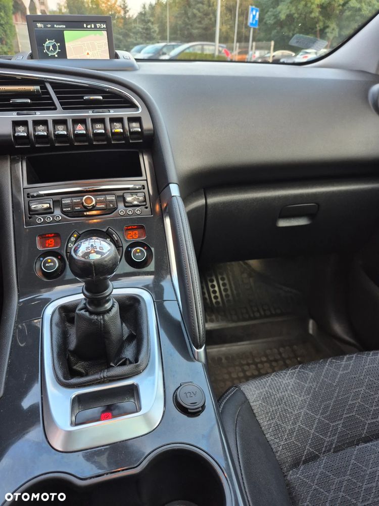 Peugeot 3008 1.6 HDi Premium - 22