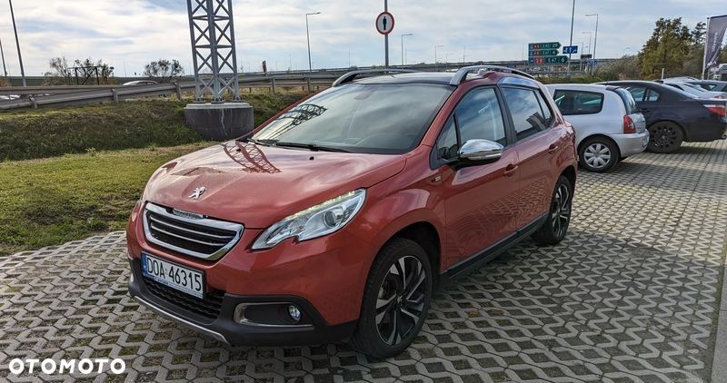Peugeot 2008 1.2 Pure Tech Style S&S - 2