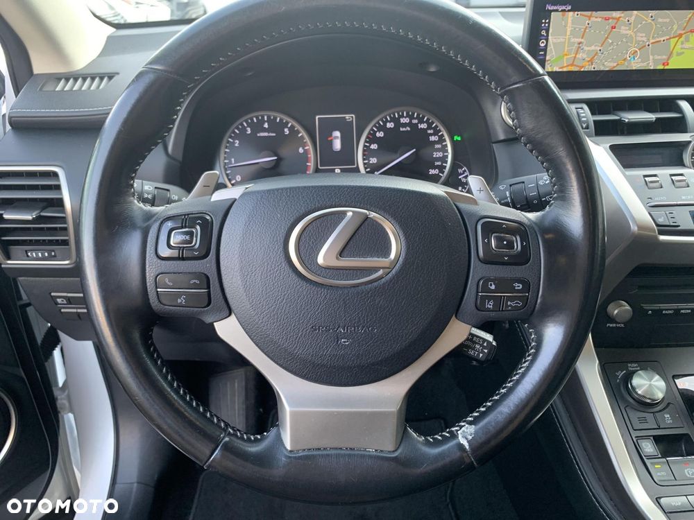 Lexus NX 300 Comfort AWD - 12