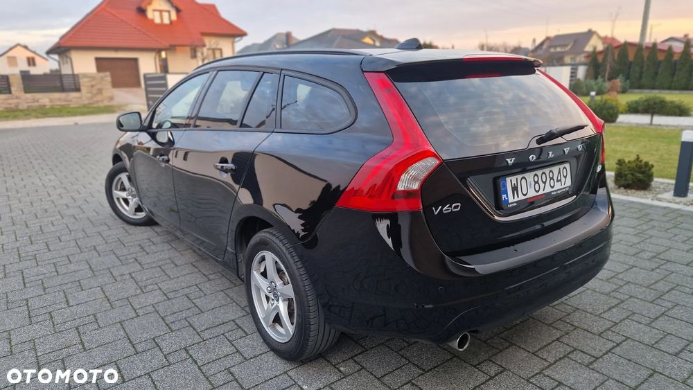 Volvo V60 D2 Kinetic - 4