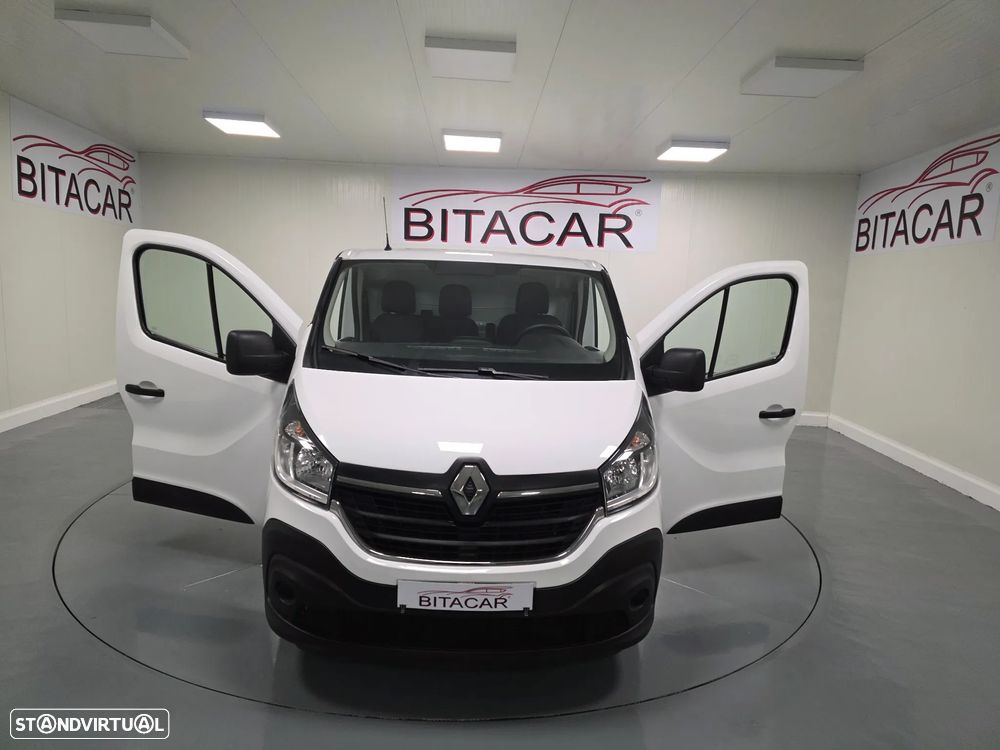 Renault TRAFIC 2.0 DCI 120CV IVA DEDUTIVEL - 15
