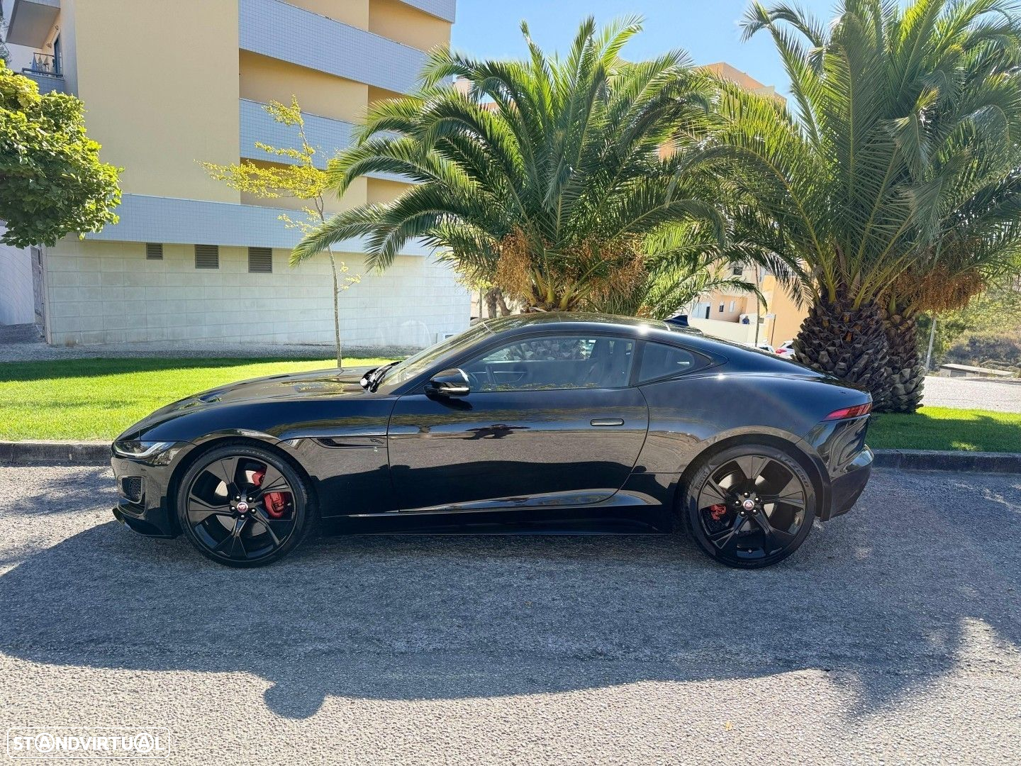 Jaguar F-Type Coupe 2.0 Aut. R-Dynamic - 2