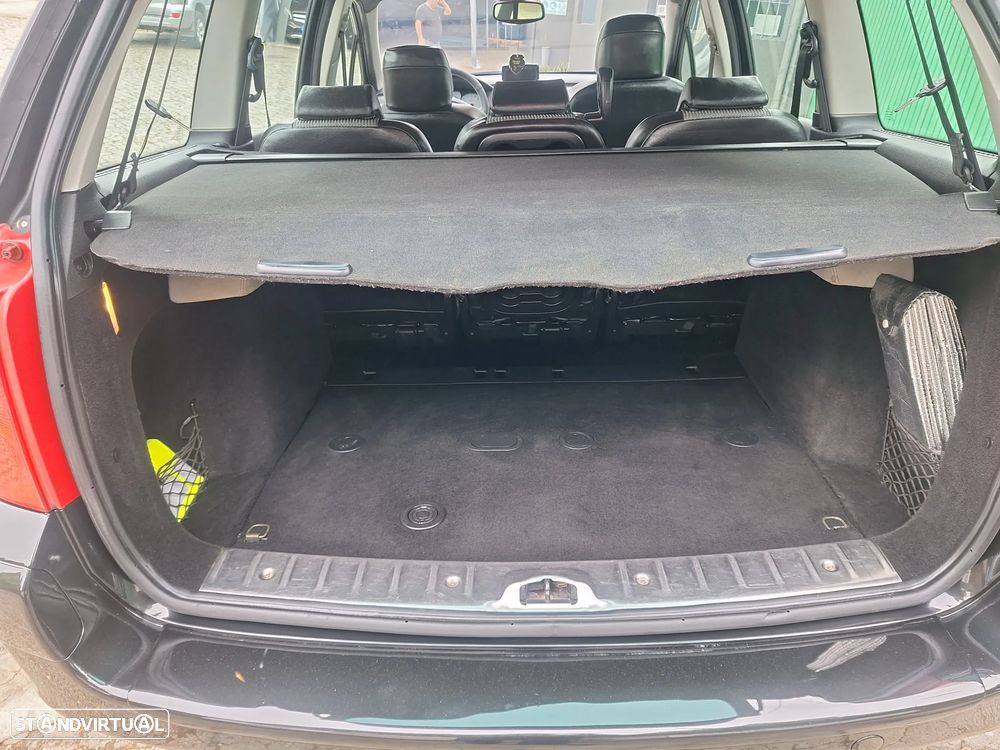 Peugeot 307 SW 1.6 HDi FAP SE Navteq - 8