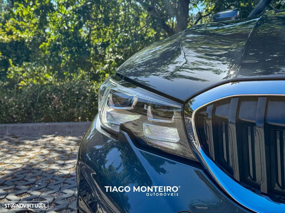 BMW 330 e Pack Desportivo M Auto - 17