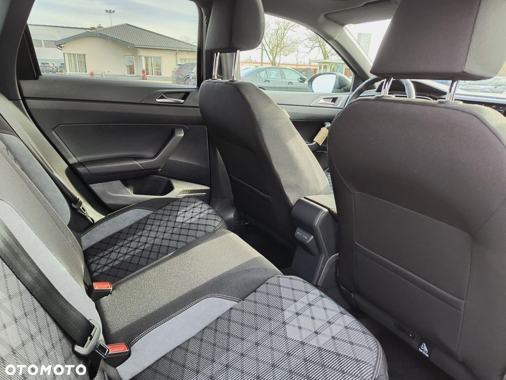 Volkswagen Taigo - 23