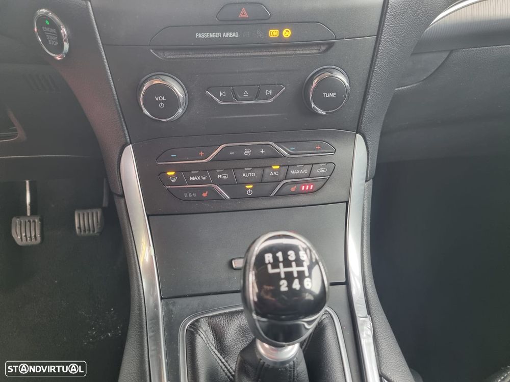 Ford Galaxy 2.0 TDCi Titanium - 39