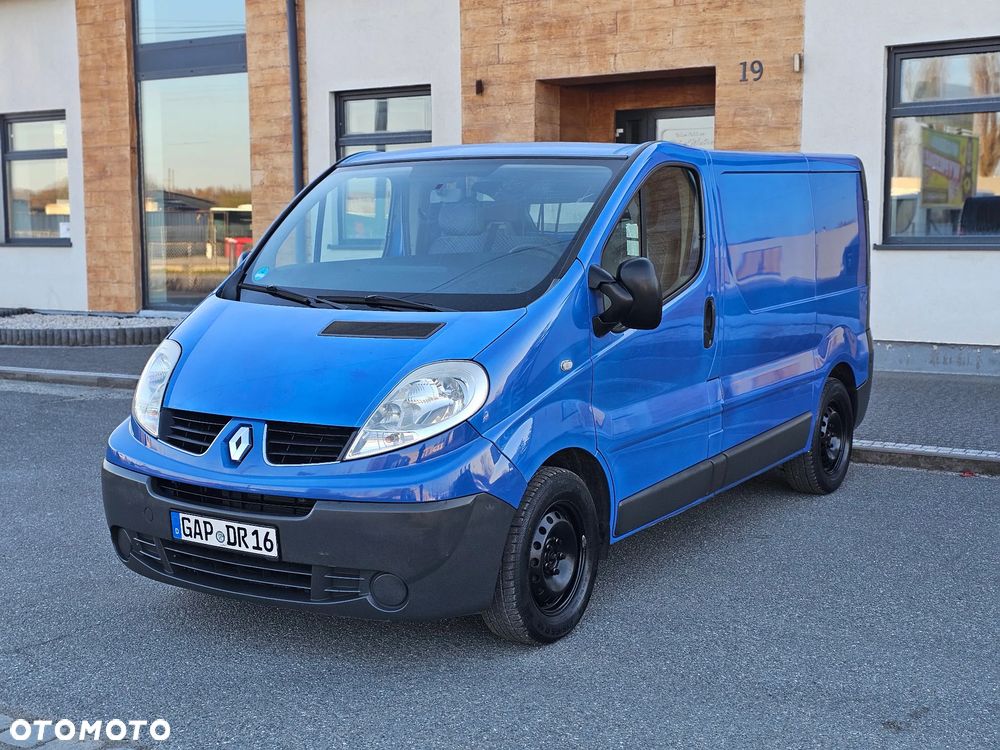 Renault Trafic - 1
