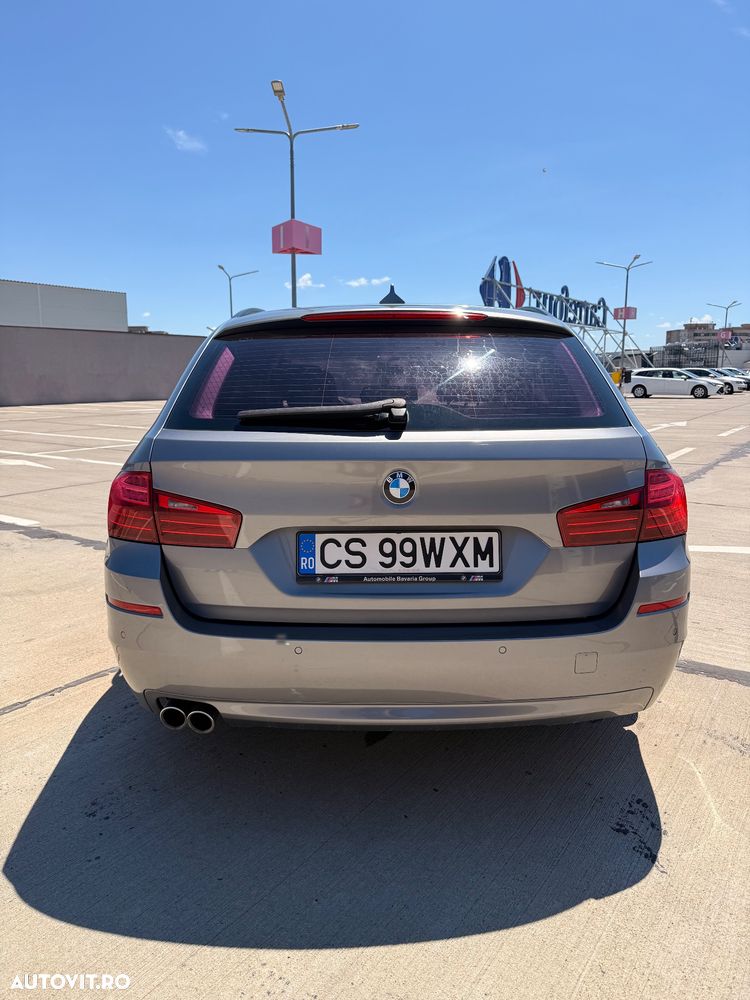 BMW Seria 5 520d AT - 4