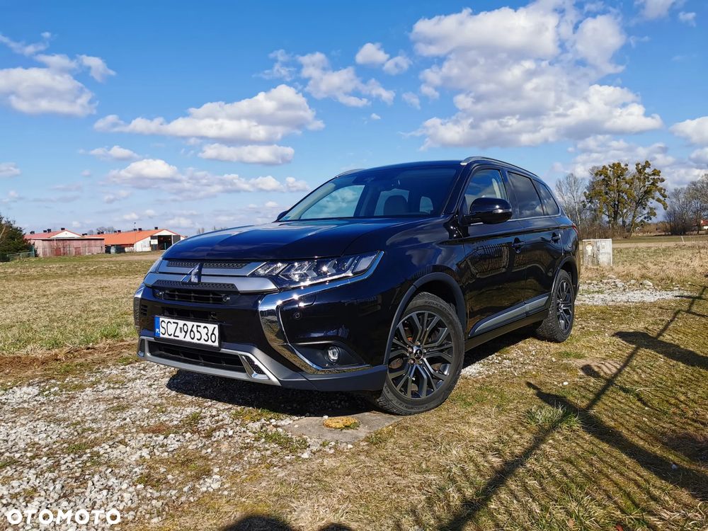 Mitsubishi Outlander 2.0 Intense + Navi 4WD CVT - 2