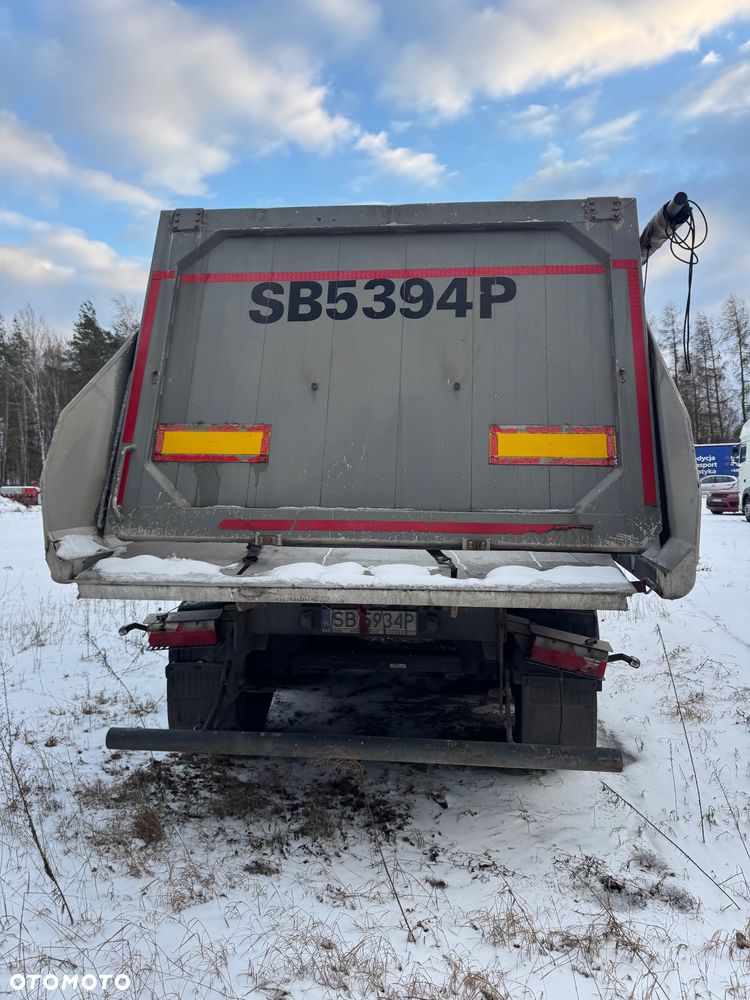 Zaslaw 2017 wywrotka 33m3 uszkodzona - 2