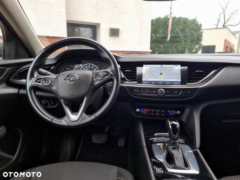 Opel Insignia 2.0 CDTI automatik Business Innovation - 16