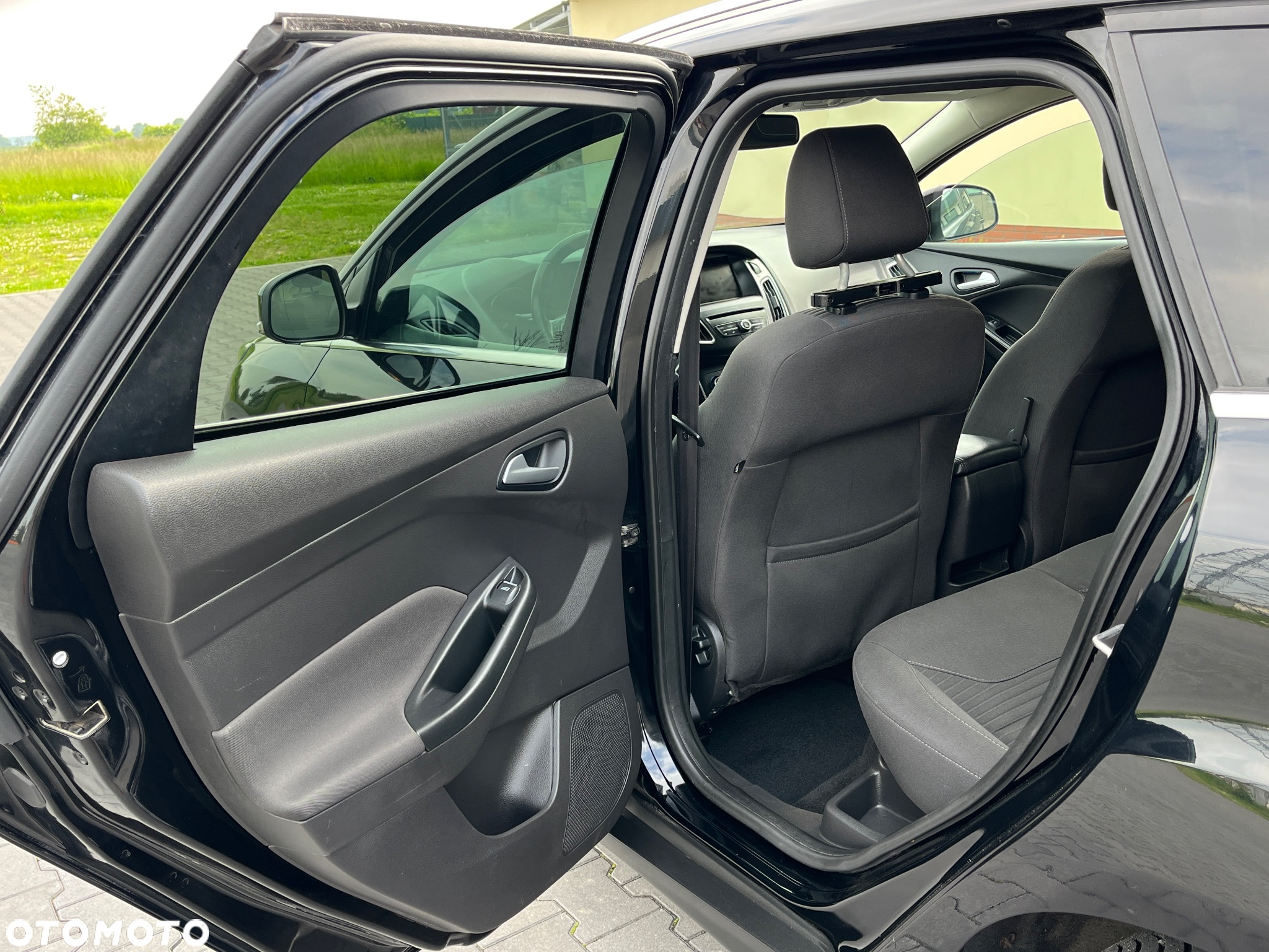 Ford Focus Turnier 1.5 EcoBlue Start-Stopp-System ACTIVE DESIGN - 11