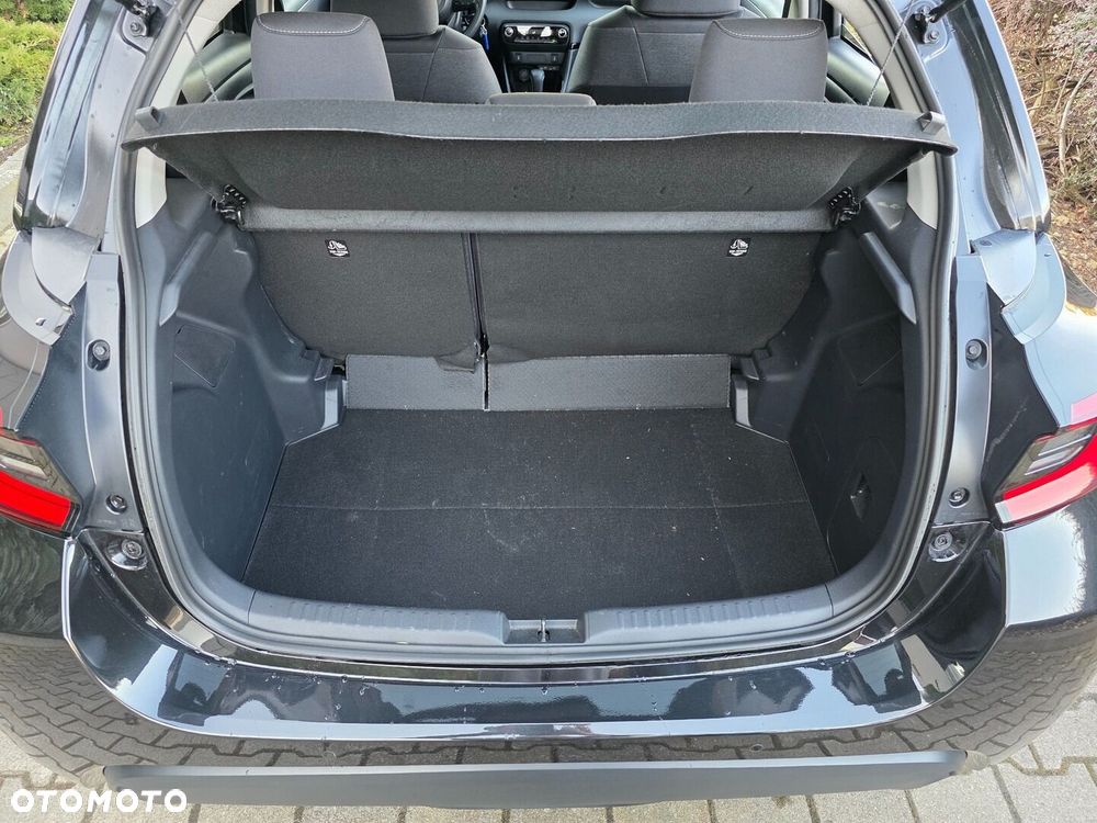 Toyota Yaris Hybrid 1.5 Style - 23