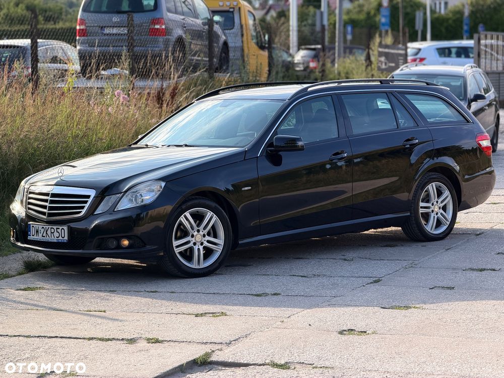 Mercedes-Benz Klasa E 220 CDI DPF BlueEFFICIENCY Automatik Elegance - 9