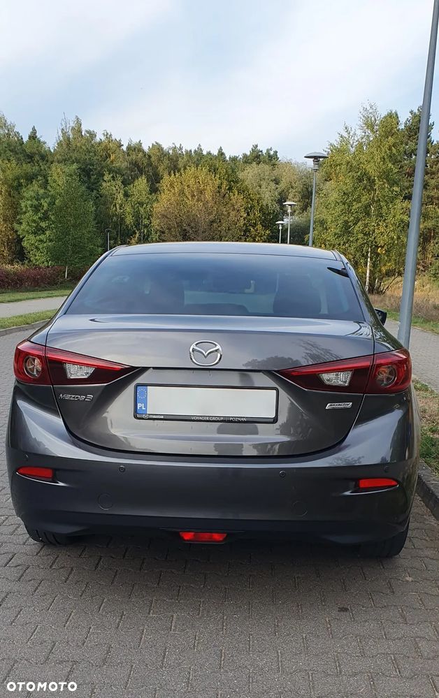 Mazda 3 - 4
