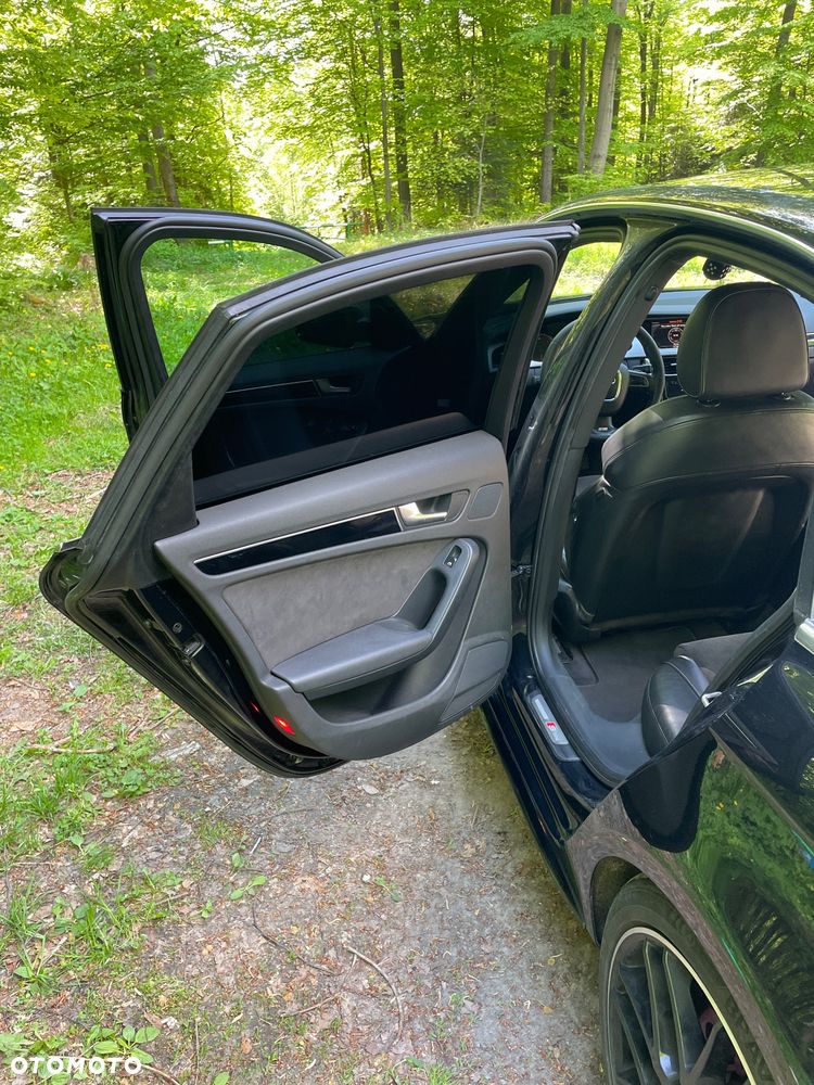 Audi A4 Limousine 3.0 TDI DPF quattro S tronic Ambiente - 4