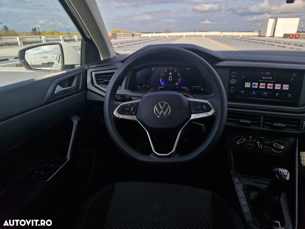 Volkswagen Polo 1.0 MPI Base - 19