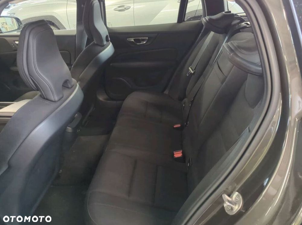 Volvo V60 - 9