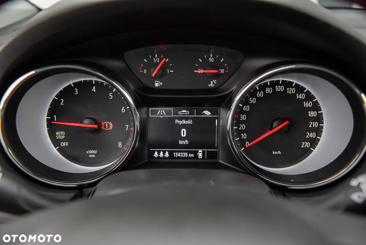 Opel Astra - 17