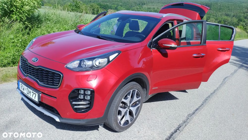 Kia Sportage 2,0 CRDI AWD GT Line - 4